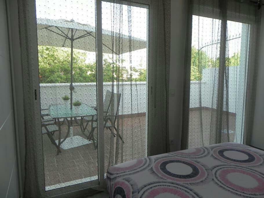 Atico Con Terraza En Alameda De Hercules Seville Luaran gambar